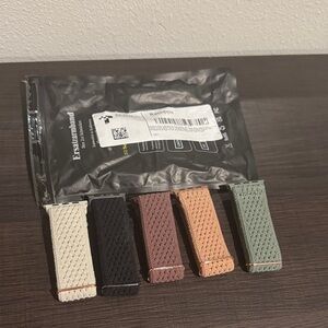 Stylish Woven Wristbands for Electronics Wearables